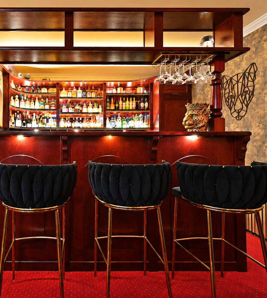 Klimatyczny bar w klubie Złota Pantera